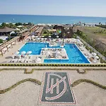 Armas Life Belek 5* בואזקנט