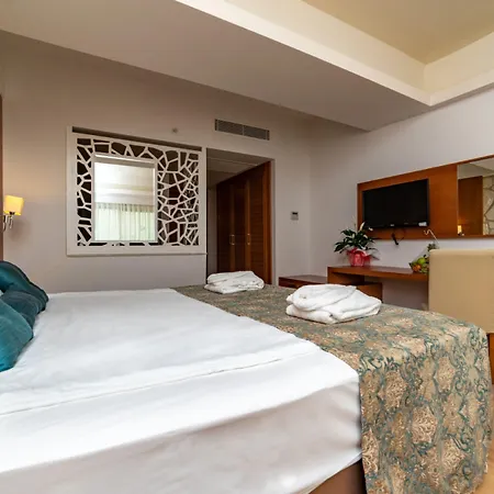 Armas Life Belek מלון 5*