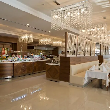 Szálloda Armas Life Belek