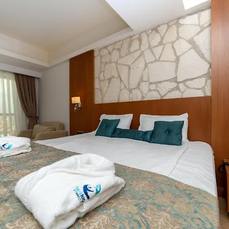 Armas Life Belek 5* Boğazkent