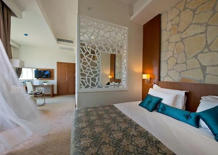 فندق Armas Life Belek 5*