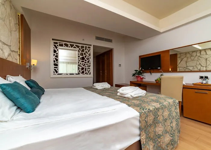 Armas Life Belek فندق 5*
