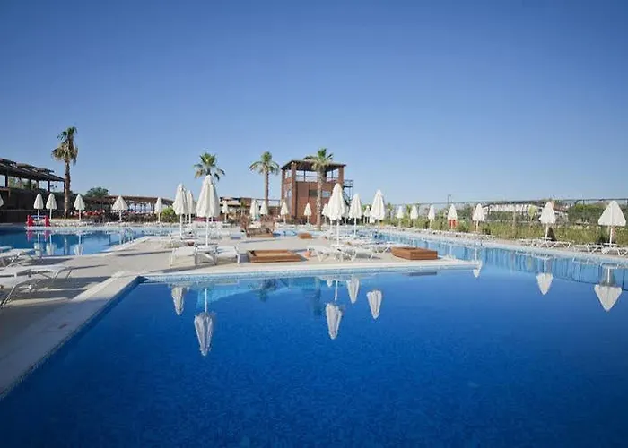 Armas Life Belek 5* بوجازكنت